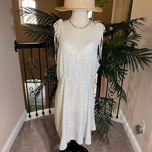 Bohemian Casual Spaghetti Straps Cami Midi Dress - Picture 5 of 9